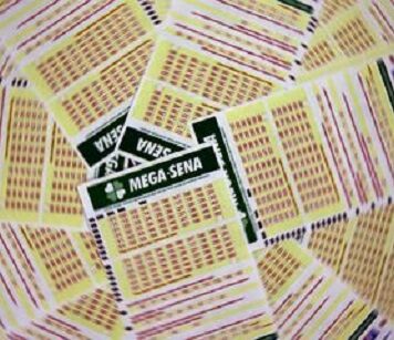 Mega-Sena pode pagar R$ 320 milhões, o maior prêmio da história de um concurso regular