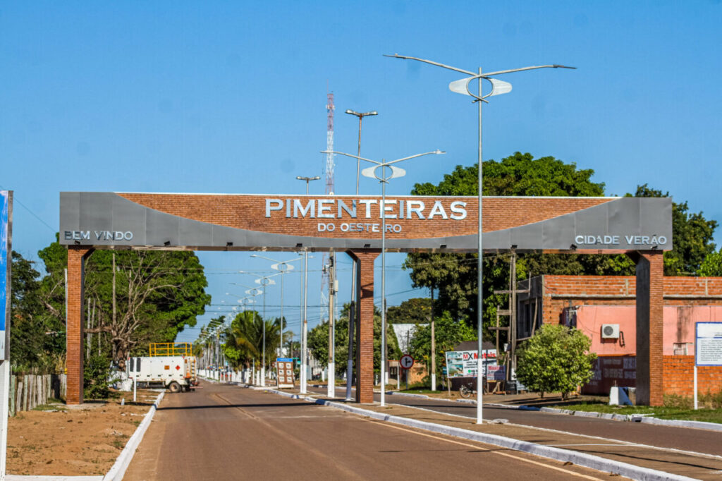 Prefeitura de Pimenteiras do Oeste abre processo seletivo com salários de até R$ 5 mil