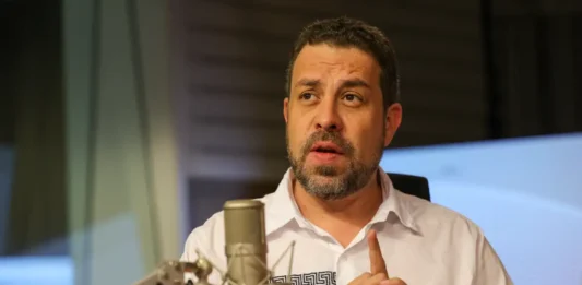 Boulos acredita que fim da escala 6×1 pode ser aprovado neste semestre