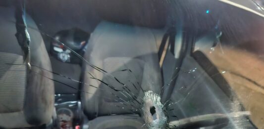 Polícia procura suspeito de balear criança durante troca de tiros em RO