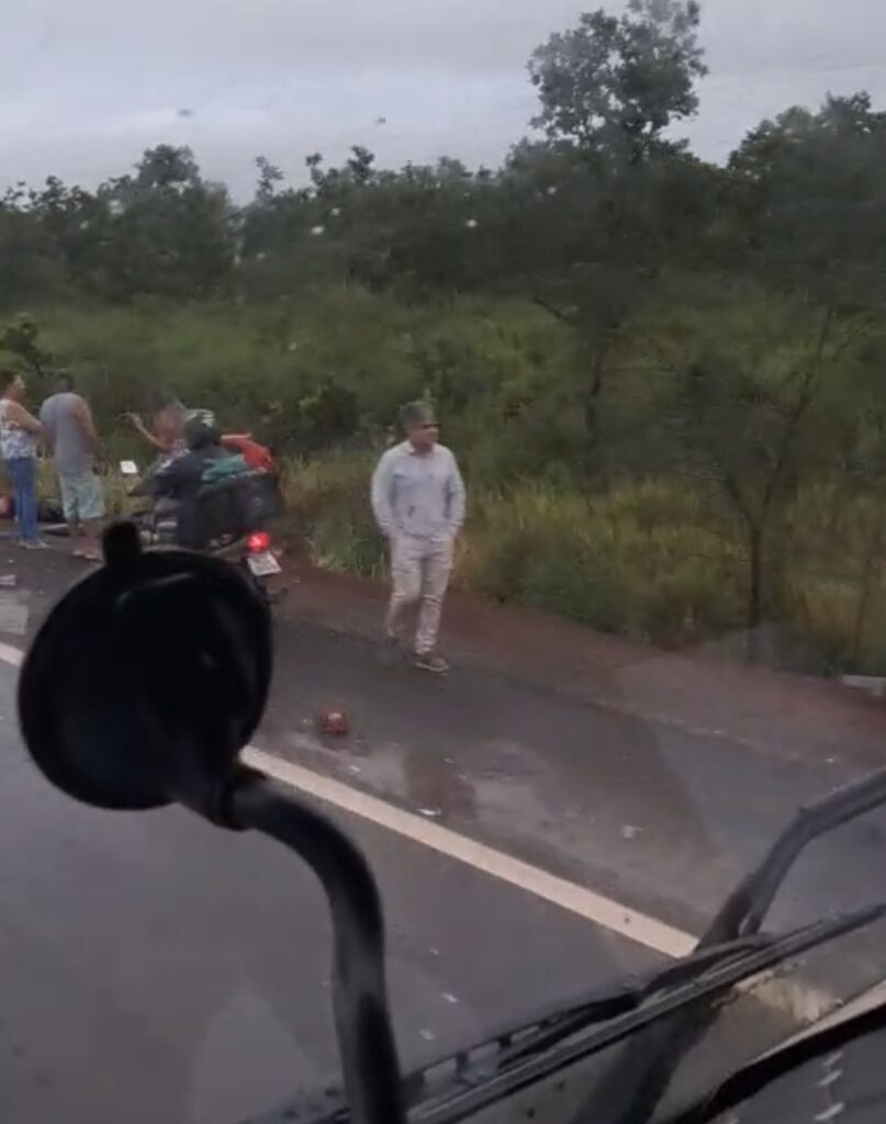 Acidente na BR-364 entre Vilhena e Pimenta Bueno mata dois ocupantes de motocicleta nesta terça-feira (10)