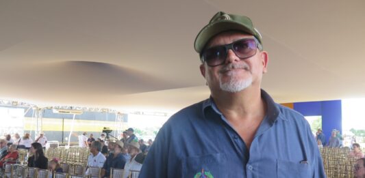 AGROCOM: Idaron alerta para uso irregular de drones em lavouras durante feira em Cerejeiras