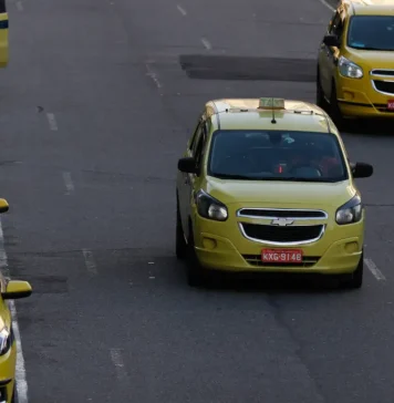 CMN regulamenta nova linha para motoristas de aplicativos e taxistas