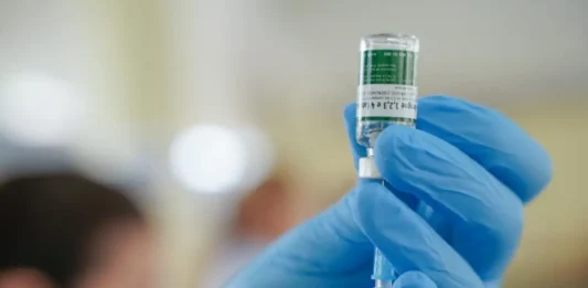 Dengue: Anvisa cria grupo para avaliar segurança da vacina do Butantan