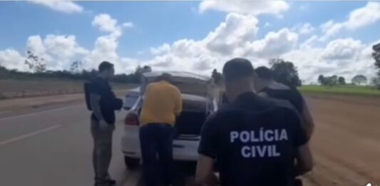 Ação conjunta resulta na apreensão de mais de 6 quilos de drogas e na prisão em flagrante de dois indivíduos
