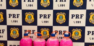 PRF em Rondônia apreende mais de 19 kg de substância líquida contendo droga dissolvida