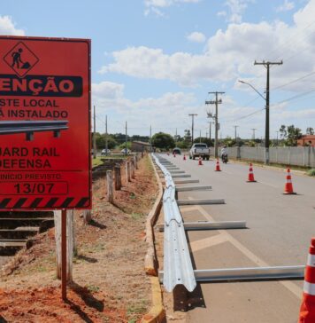 Prefeitura de Vilhena inicia instalação de 5 km de guard-rails em avenidas