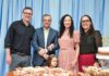Rosangela Donadon participa de culto em ação de graças pelos cinco anos de pastorado do pastor Maxuel Kaiser em Rolim de Moura
