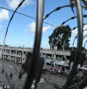 Presídios combatem entrada de itens proibidos para facções criminosas