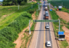 Caminhoneiro é orientado sobre isenção por eixo suspenso na BR-364