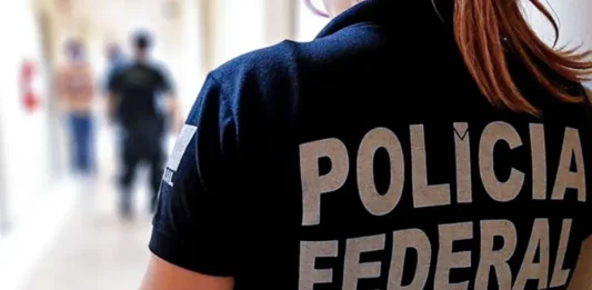 PF faz operação contra fraudes no registro de armas de colecionadores