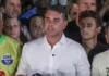 Aeronave com Flávio Bolsonaro e família pousa nos Estados Unidos